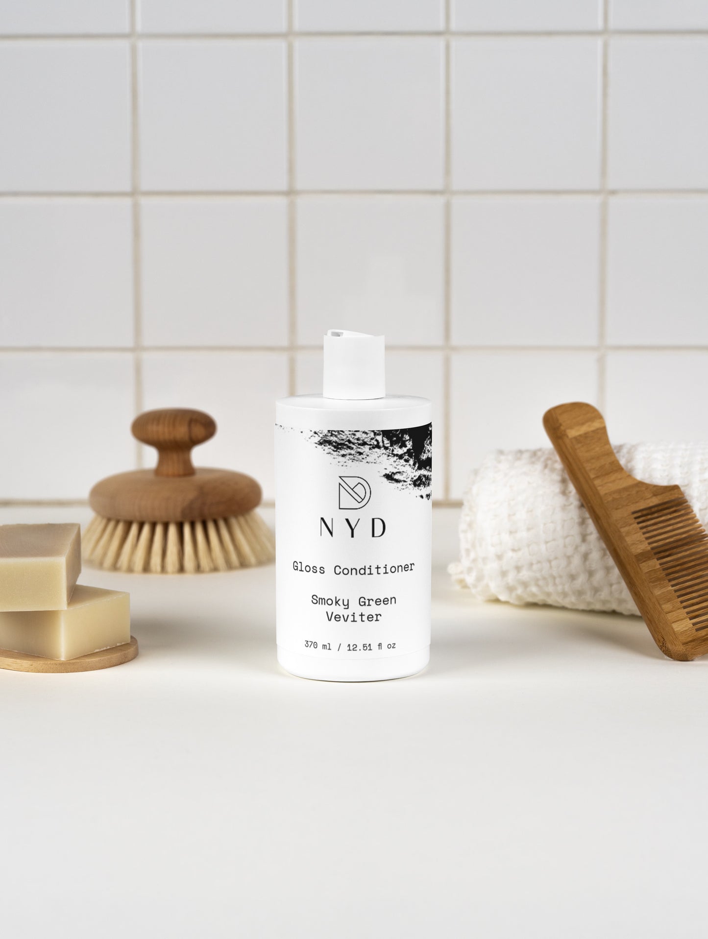 Gloss Conditioner, Smoky Green Vetiver
