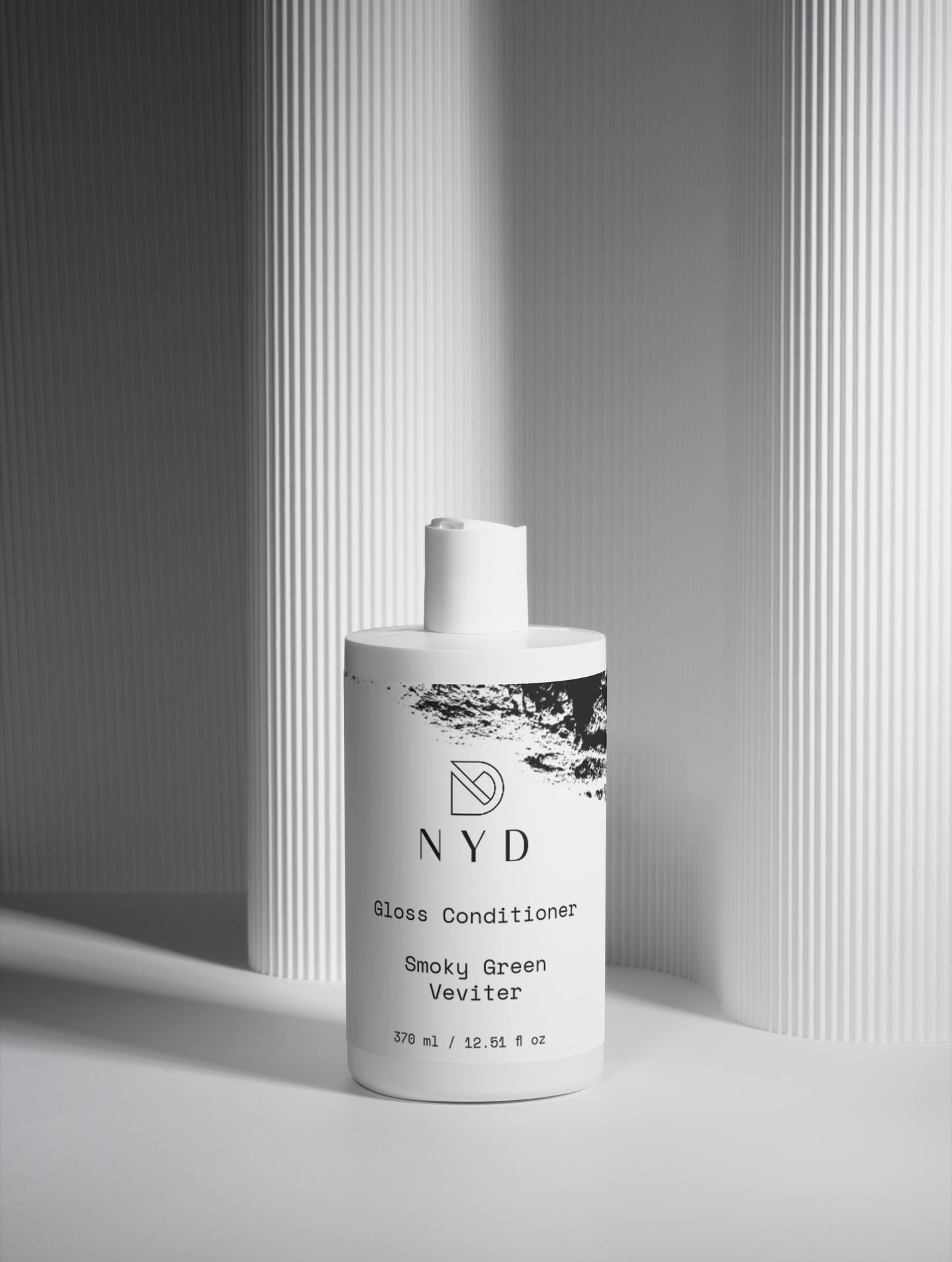 Gloss Conditioner, Smoky Green Vetiver